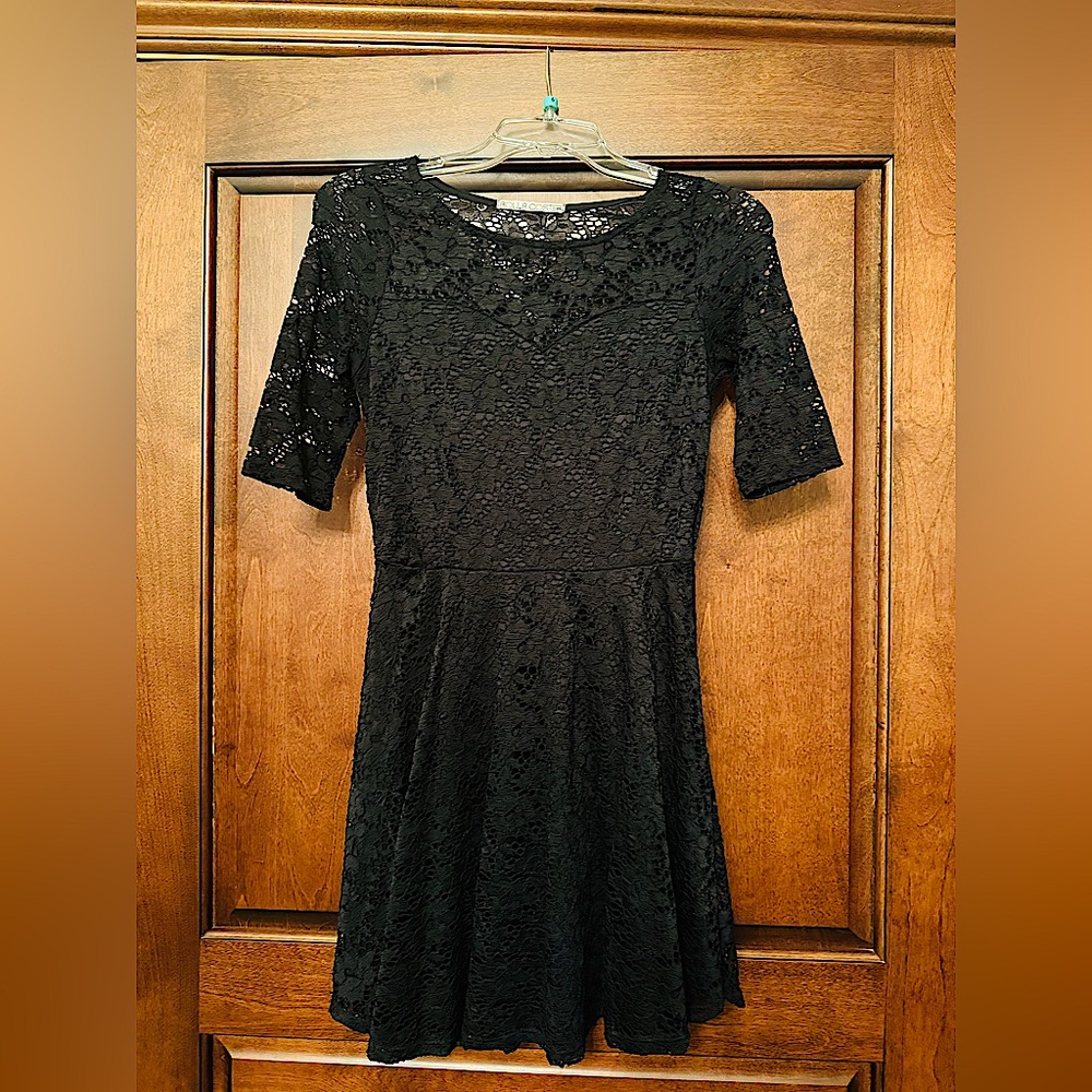 Black midi stretch laced heart shaped dress
